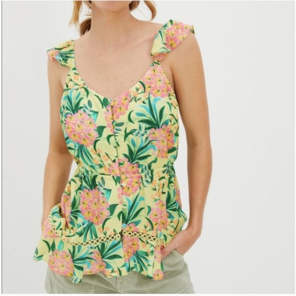 Farm Rio Ruffled Floral Tank top Anthropologie blouse M NWT - Picture 3 of 15